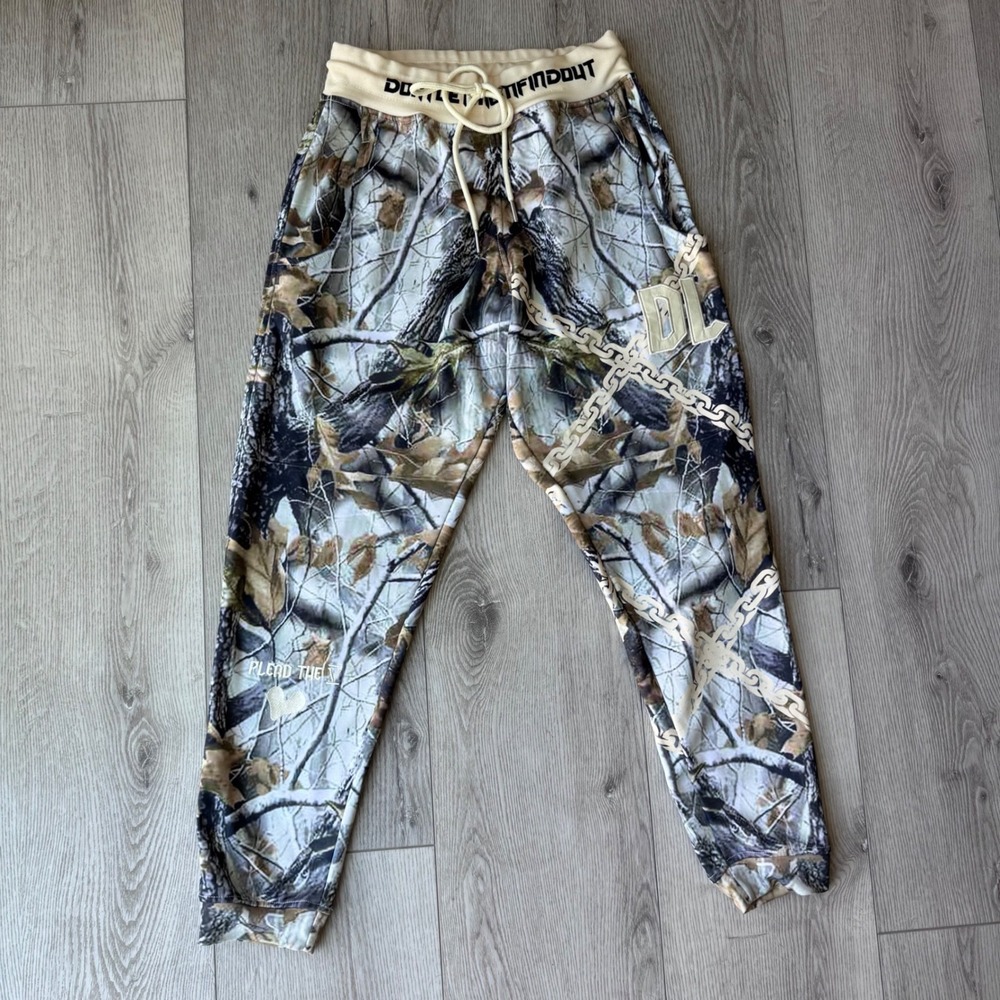 DontLetMomFindOut Camo Sweatpants Men L Chain Graphic PLGND Streetwear Joggers